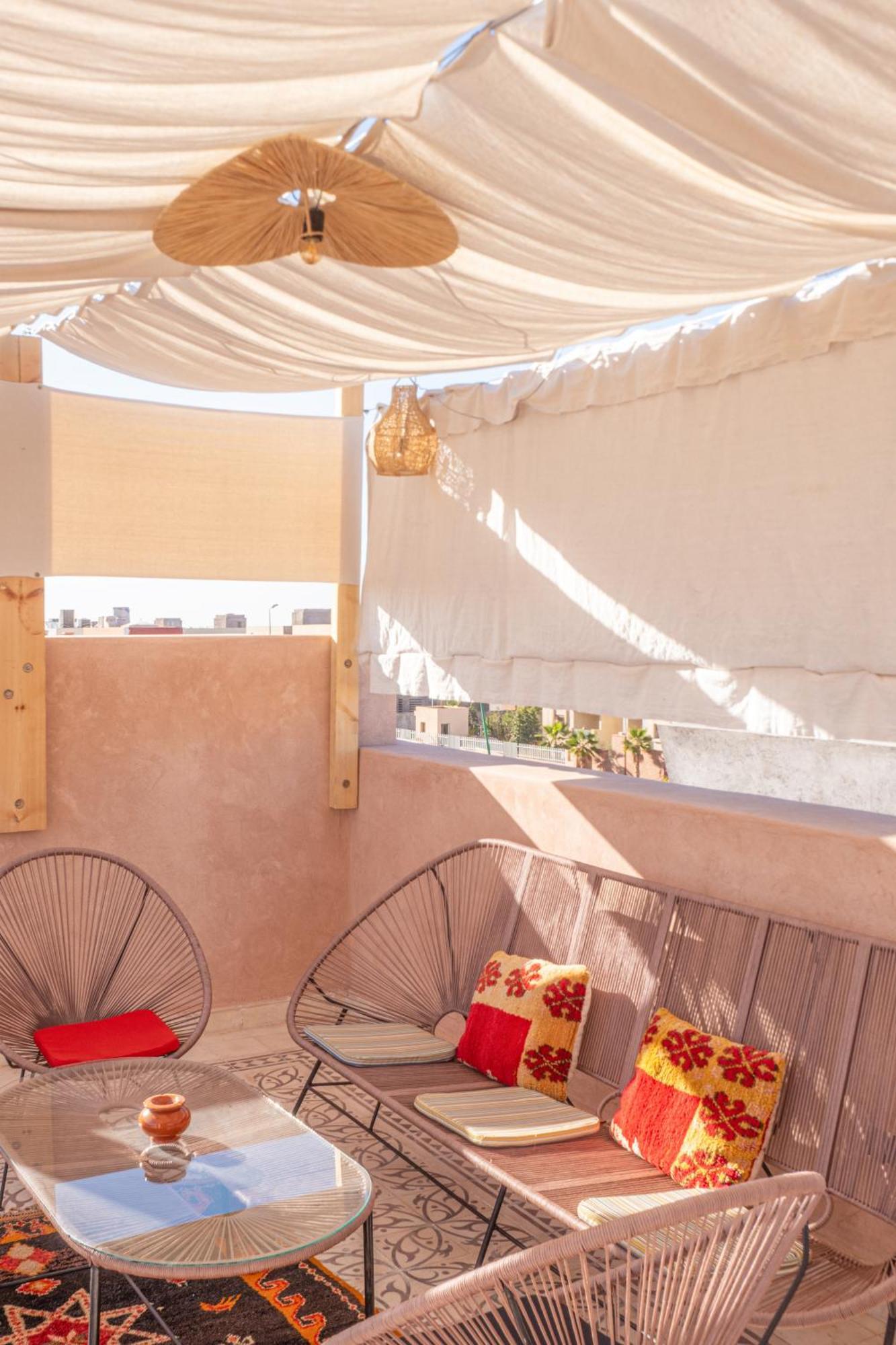 Villa Boutique Amani Lahebichate エクステリア 写真